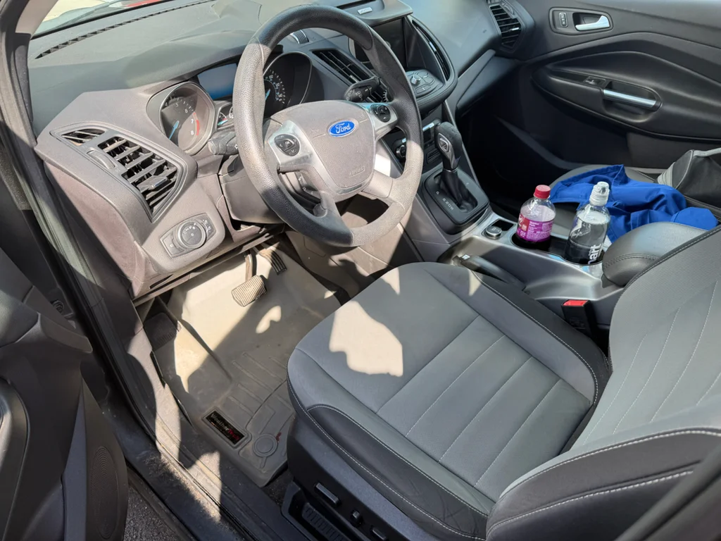 Used 2016 Gray Ford SE image 3