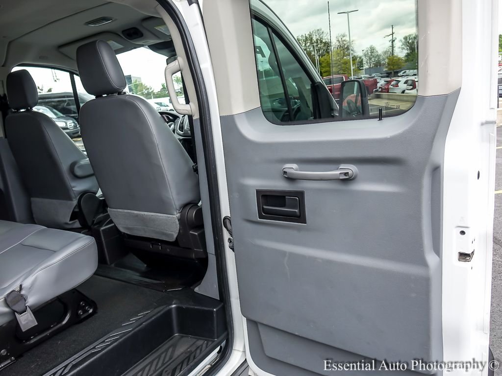 Used 2016 Oxford White Ford XL image 23