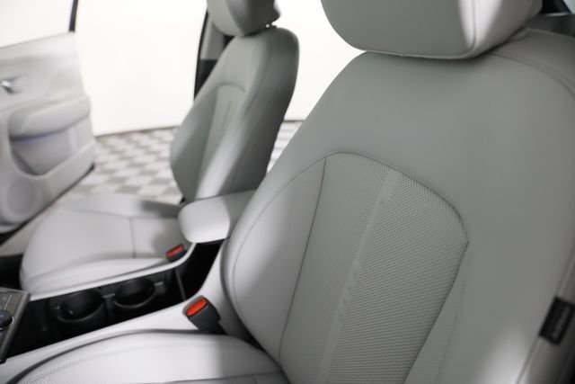 New 2026 Black Hyundai SEL Premium AWD image 20