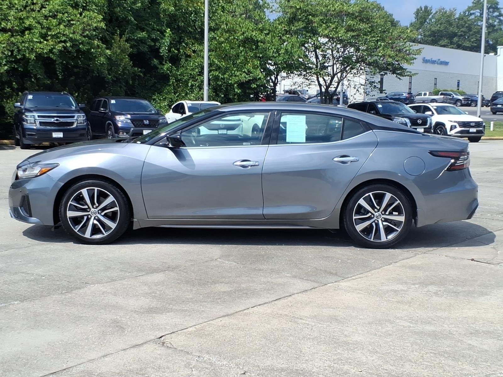 Used 2020 Gun Metallic Nissan S image 3