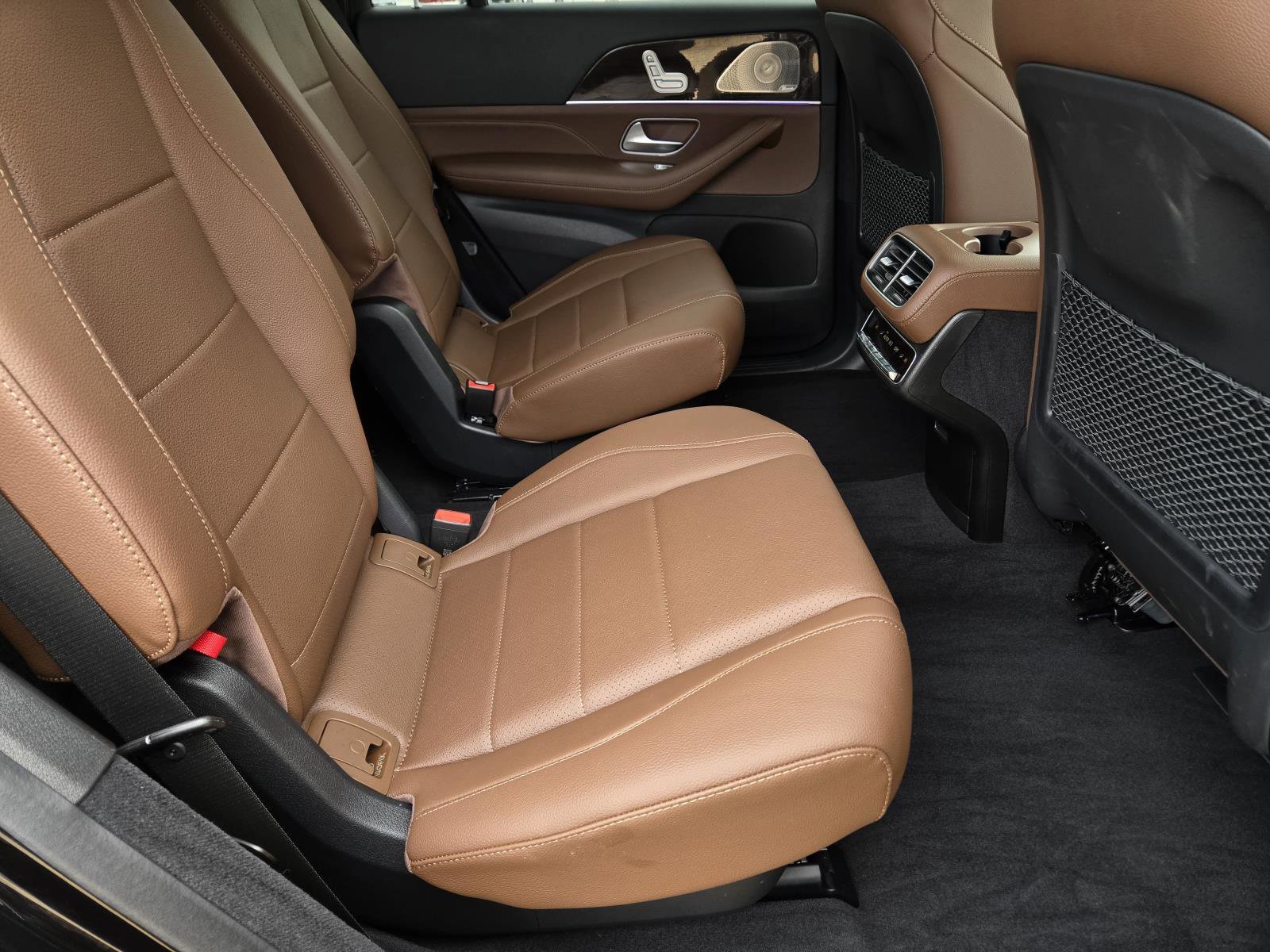 2024 Mercedes-Benz GLS Base - Photo 32
