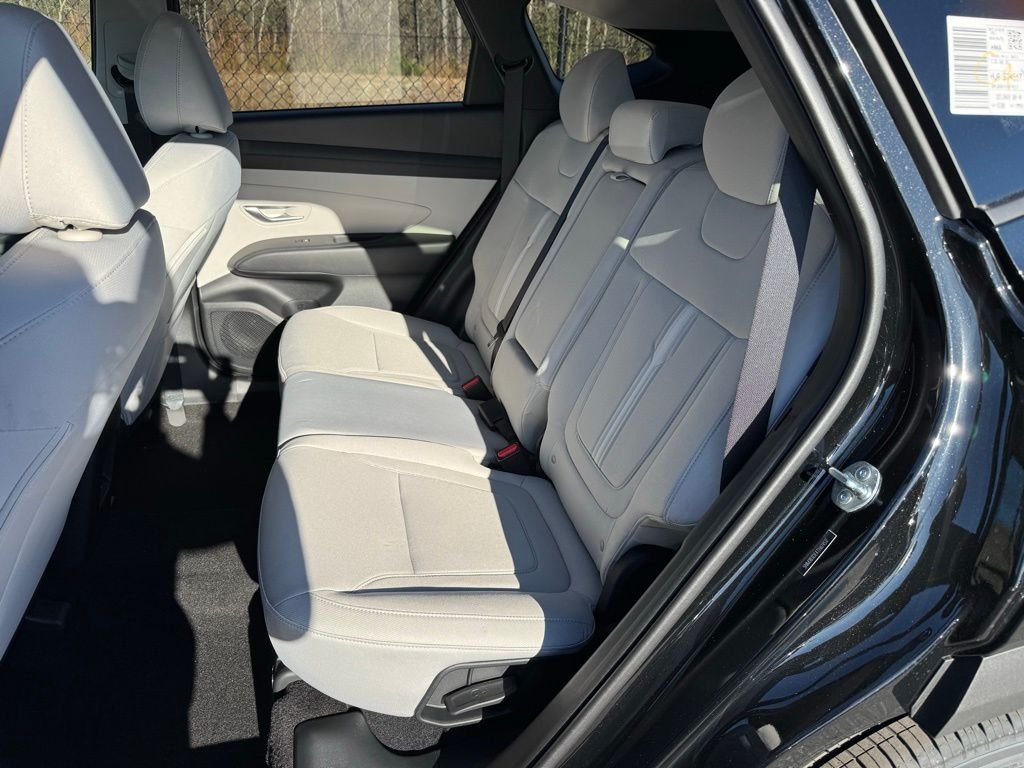 2026 Hyundai Tucson SEL - Photo 18