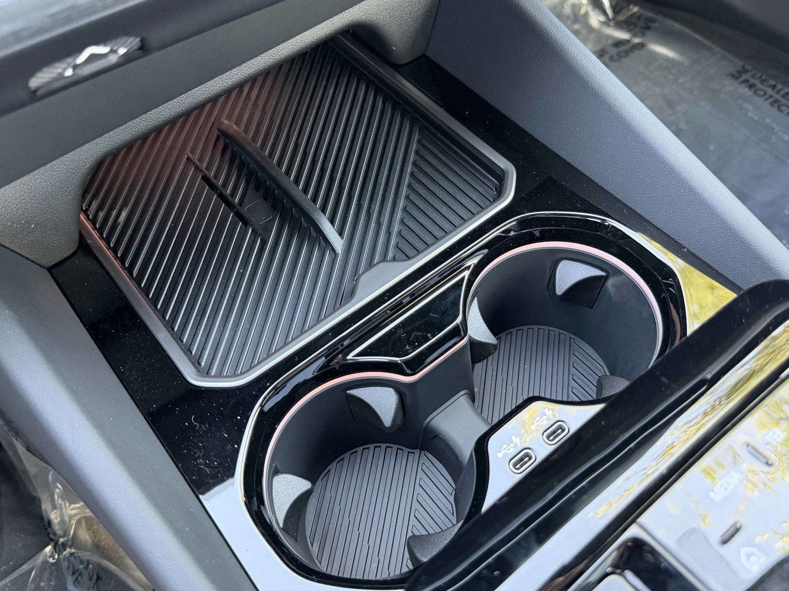 New 2027 Dark Graphite Metallic BMW 530i image 34
