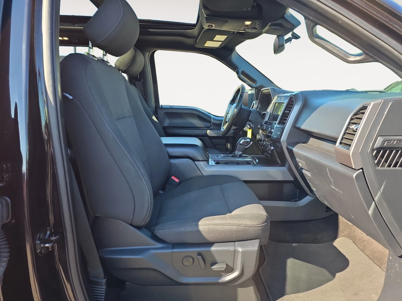Used 2020 Agate Black Ford XLT image 10