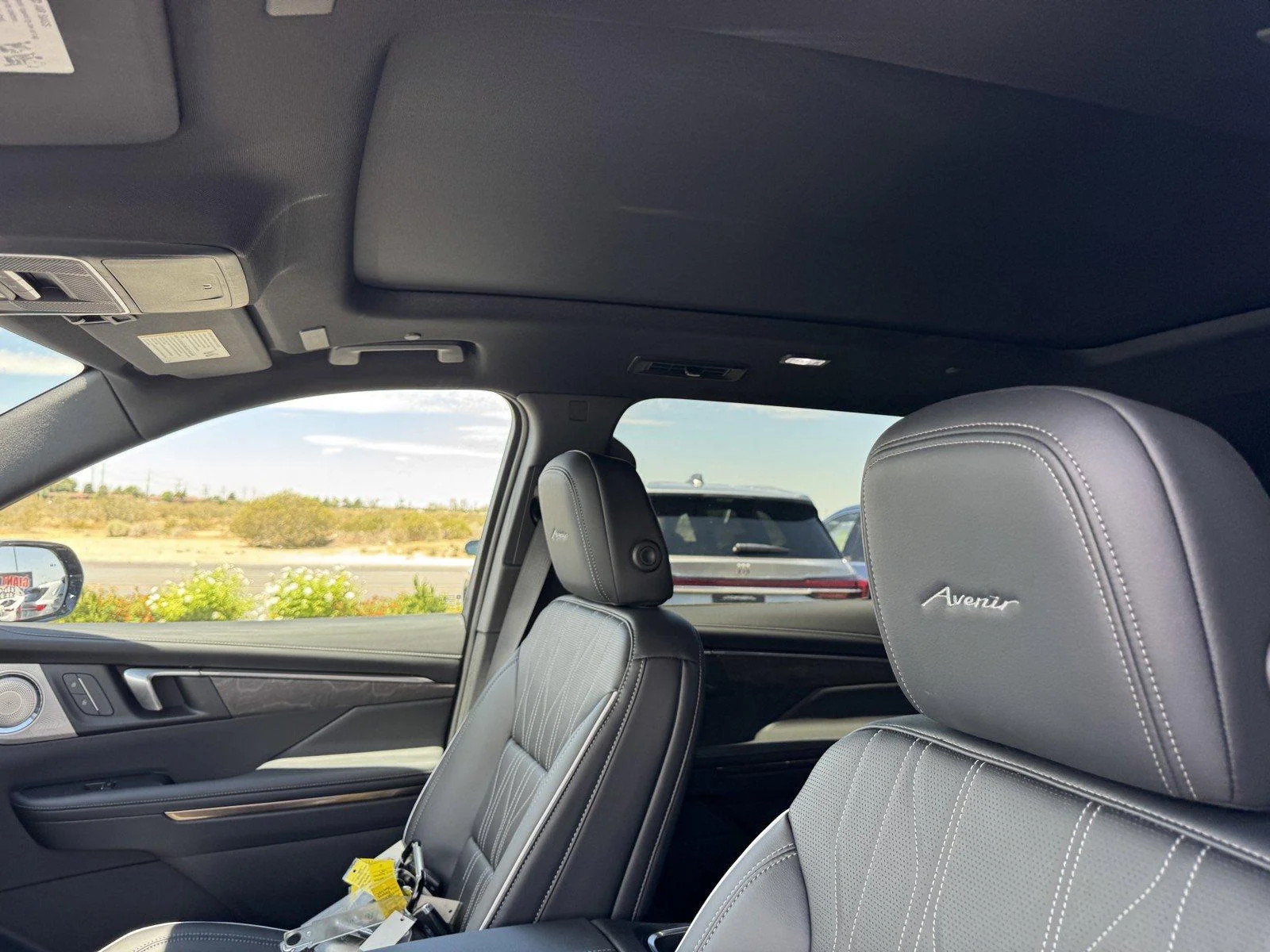 New 2026 Ebony Twilight Metallic Buick Avenir image 19
