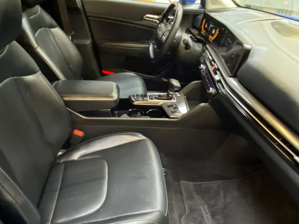 Used 2026 Blue Kia EX image 26