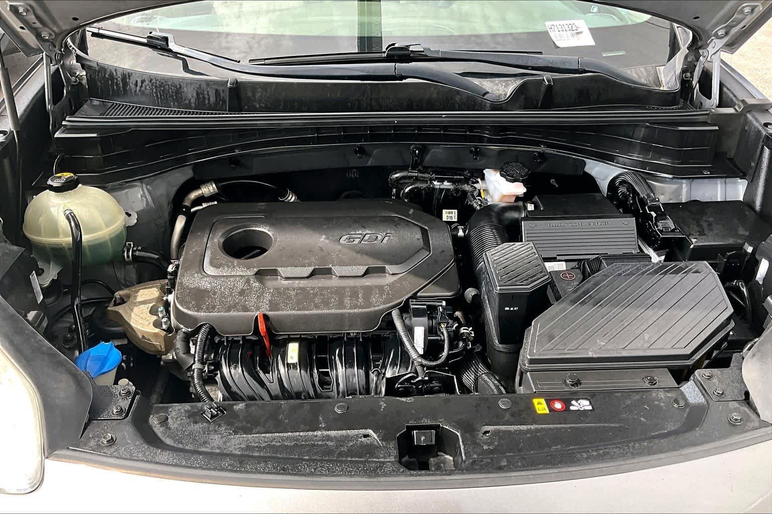Used 2017 Mineral Silver Kia LX image 31