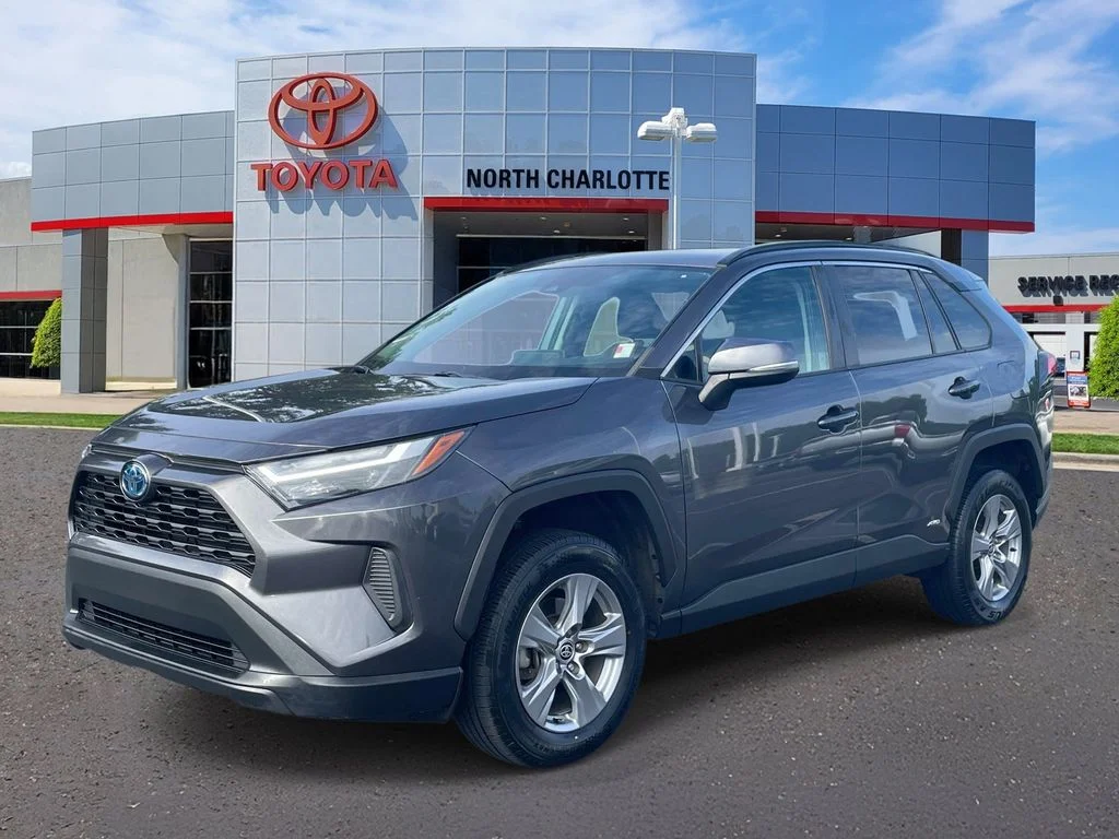 Used 2022 Gray Toyota XLE image 3