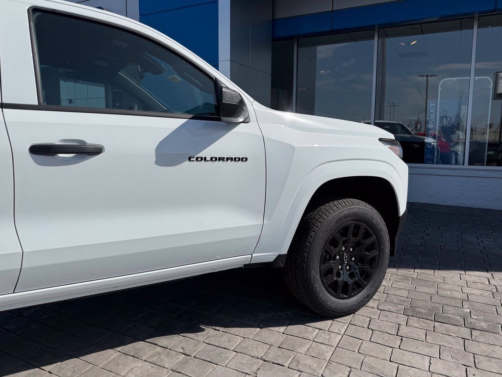 2026 Chevrolet Colorado WT view 12