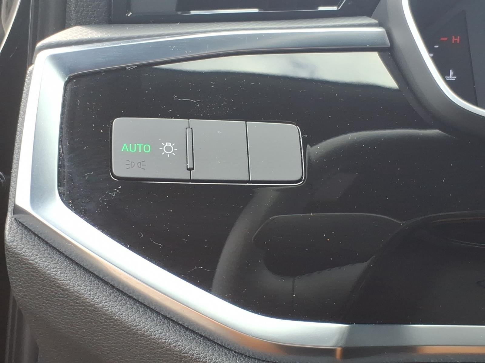 Used 2020 Mythos Black Metallic AUDI  image 18
