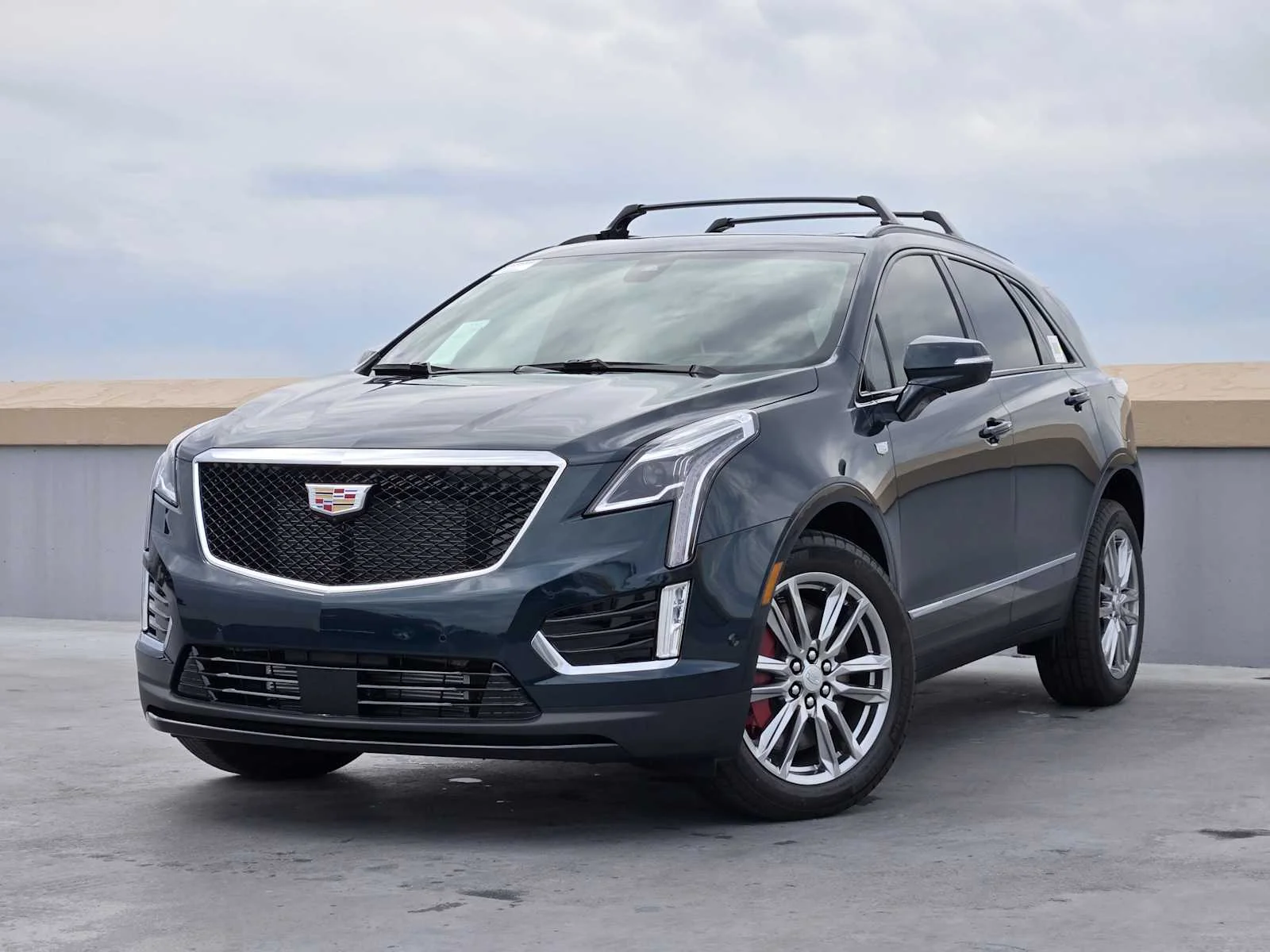 2026 Cadillac XT5 AWD Sport's photo