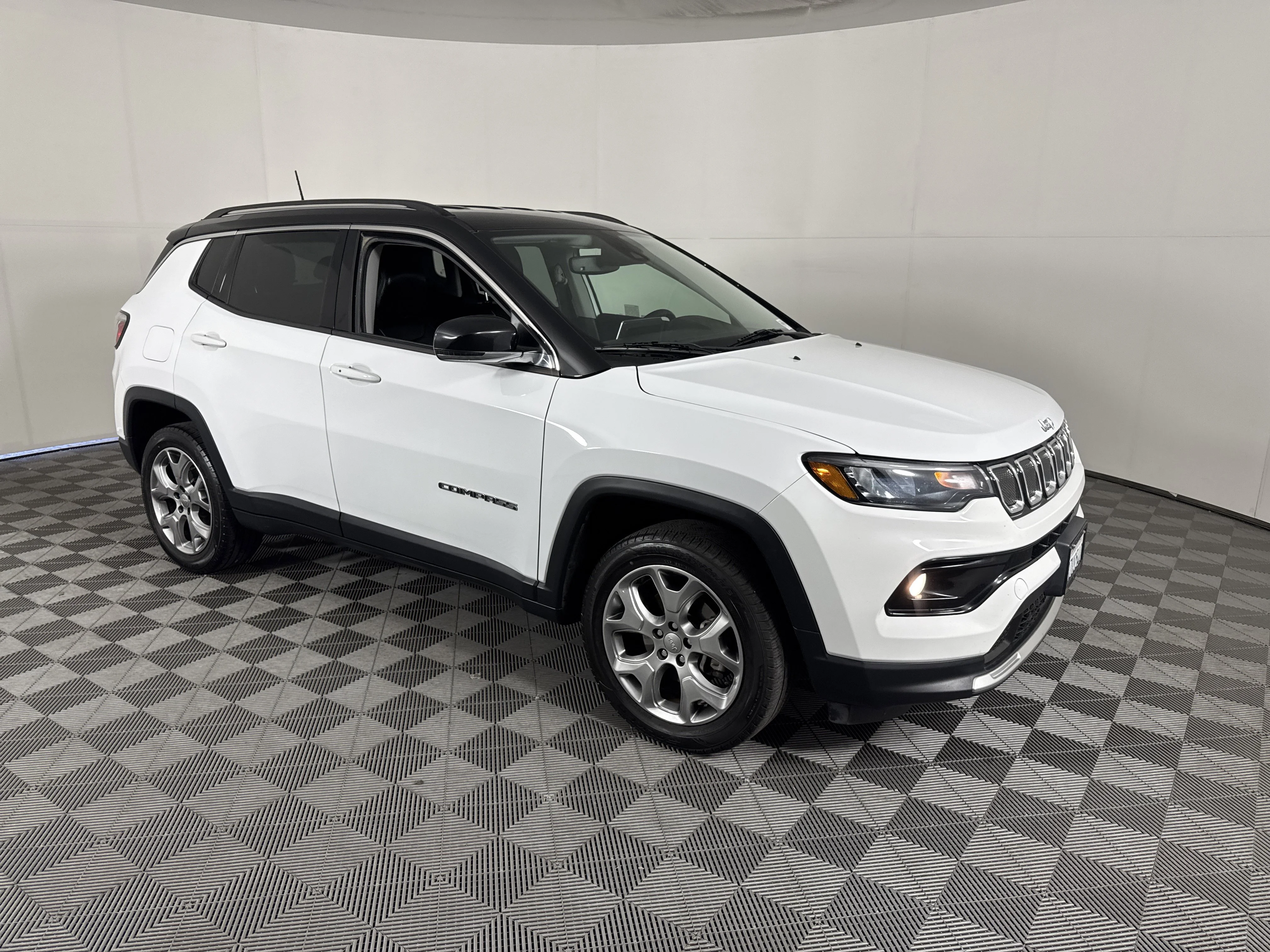 Used 2022 Jeep Compass Limited with VIN 3C4NJDCB4NT131627 for sale in Monrovia, CA