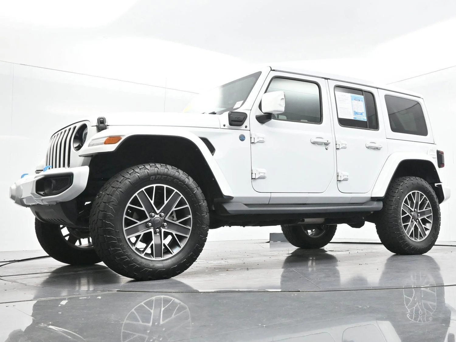 Used 2023 Bright White Clearcoat Jeep Sahara High Altitude image 47