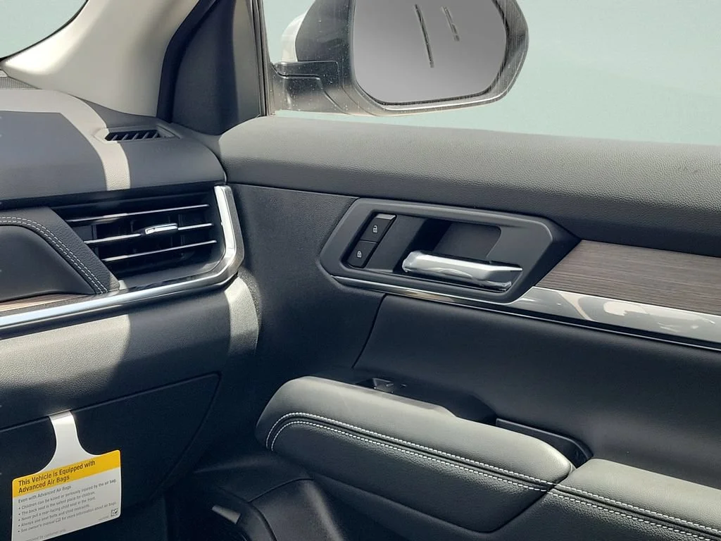 New 2027 Summit White GMC AWD Denali image 13