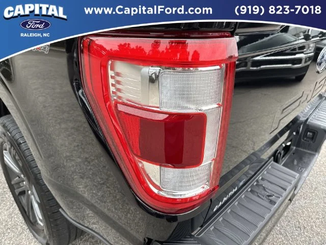 Used 2023 Black Ford Lariat image 15