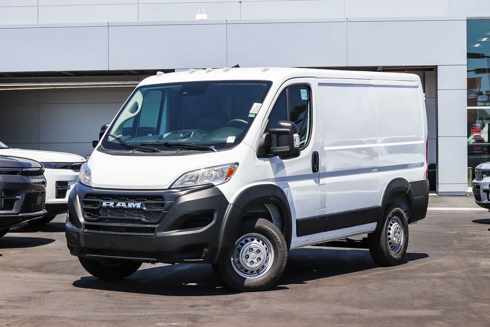 2026 RAM ProMaster Cargo Van Tradesman