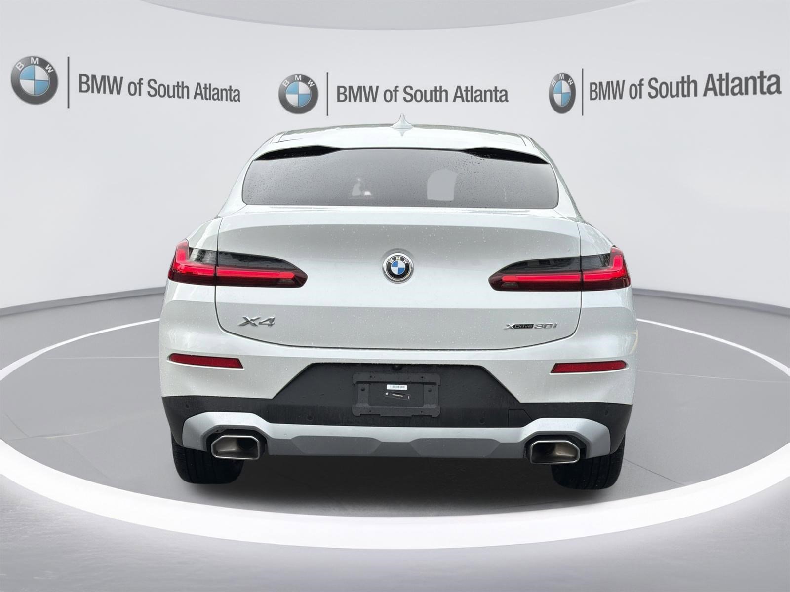 Used 2025 Mineral White Metallic BMW xDrive30i image 13