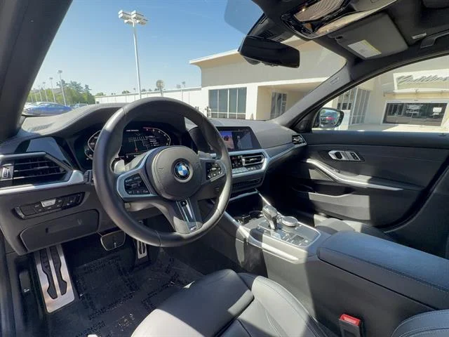 Used 2021 Black Sapphire Metallic BMW M340i xDrive image 11