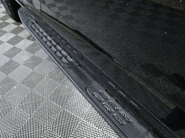 Used 2025  Ford Tremor image 26