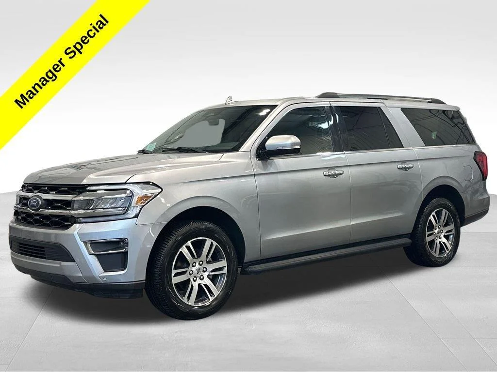 Used 2024 Iconic Silver Ford Limited image 3
