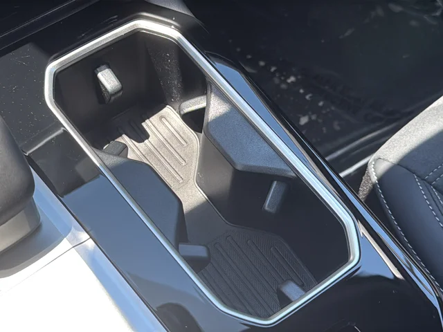 New 2026 Gray Mitsubishi LE image 19