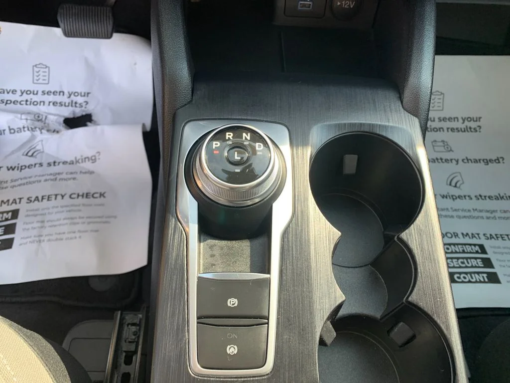 Used 2022 Silver Ford S image 25