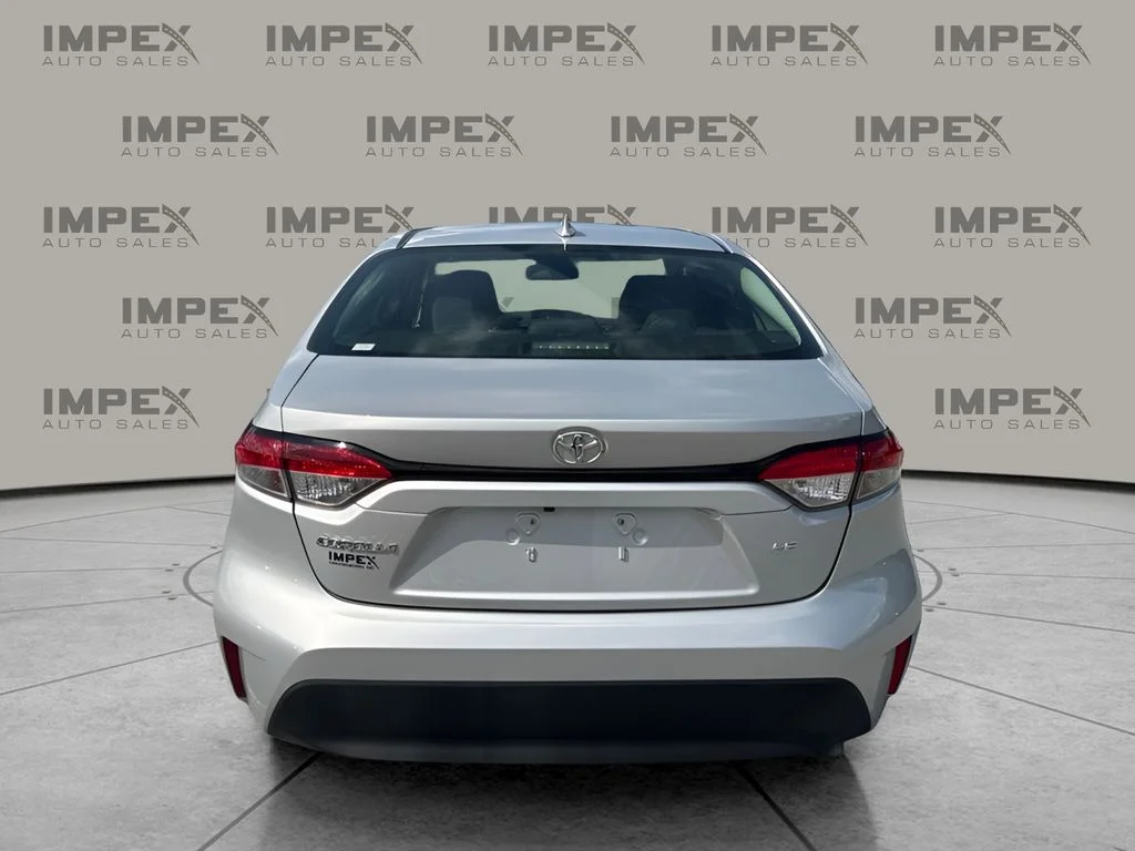 Used 2024 Silver Toyota LE image 4