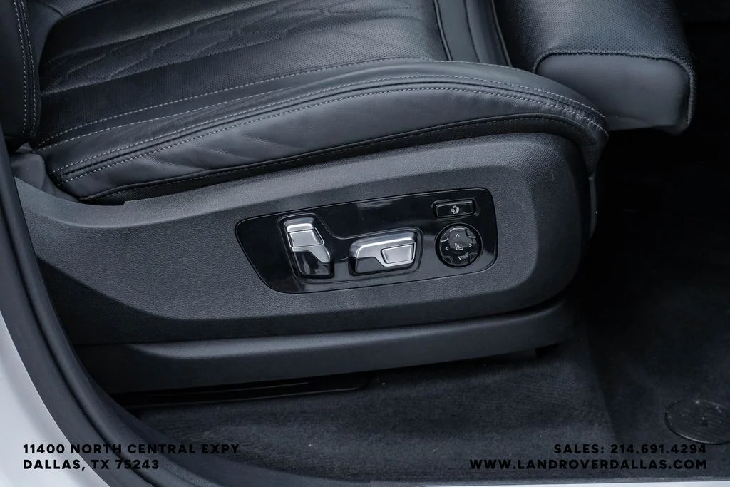 Used 2023 Mineral White Metallic BMW xDrive40i image 36