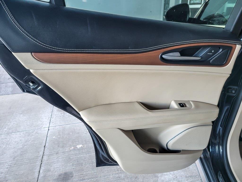 2019 ALFA ROMEO STELVIO - Image 18