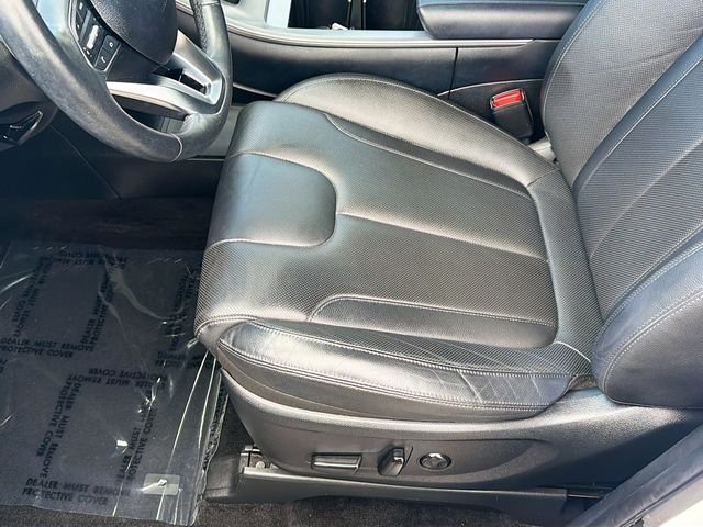 Used 2021 White Hyundai SEL image 20