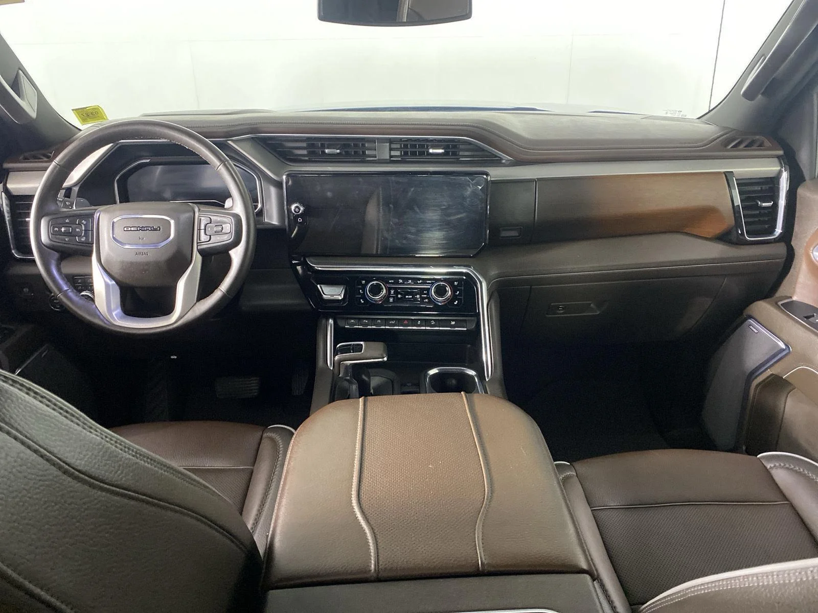 Used 2024 Metallic GMC Denali image 26