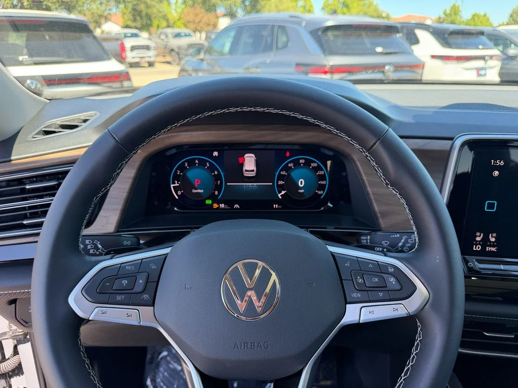 New 2026 Pure Gray Volkswagen 2.0T SE w/Technology image 15