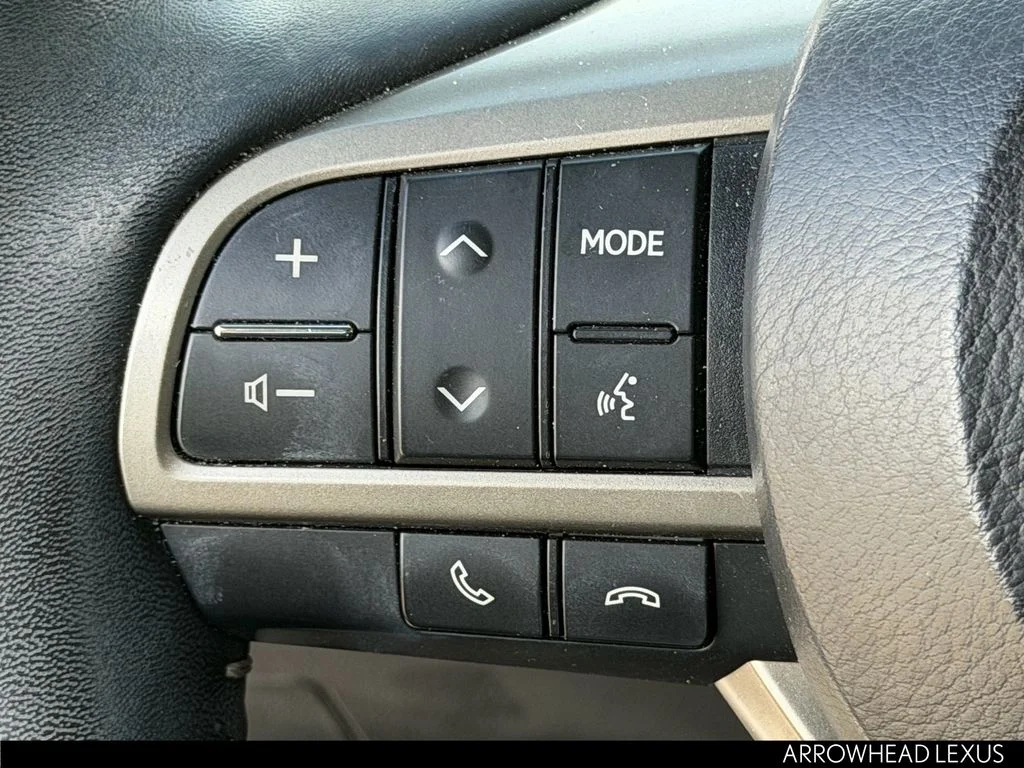 Used 2018 Silver Lexus 350 image 22