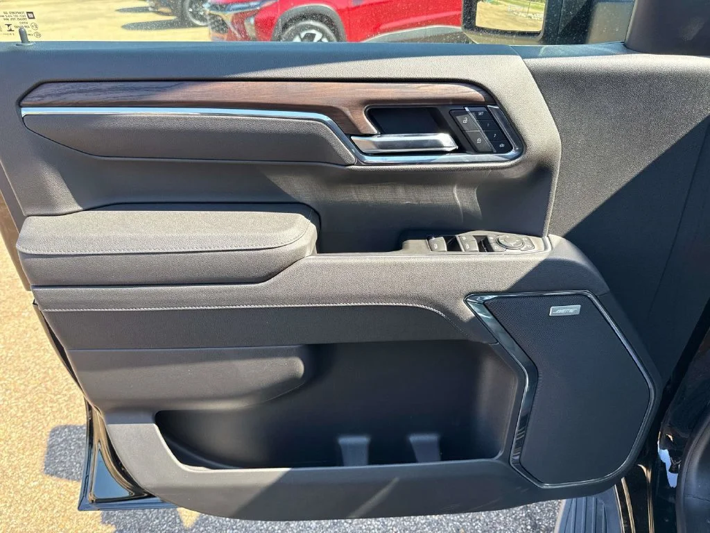 2026 GMC Sierra 1500 SLT - Photo 29