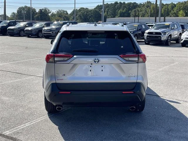 2023 Toyota RAV4 XLE Premium - Photo 6