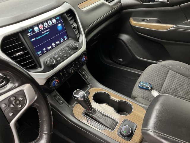 Used 2019 Blue Steel Metallic GMC SLE image 17