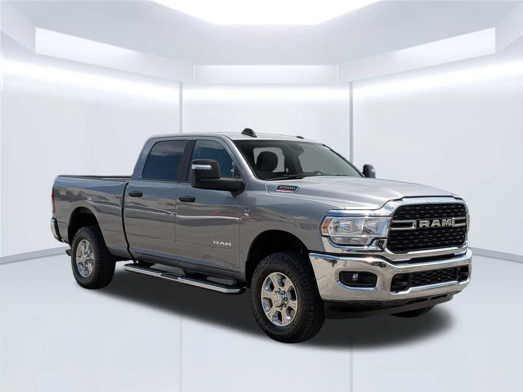 Used 2024 Silver Ram Big Horn image 10
