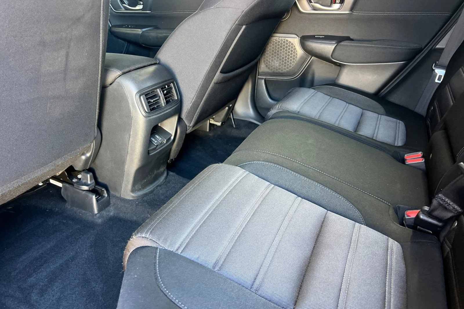 Certified Used 2021 Modern Steel Metallic Honda EX image 15