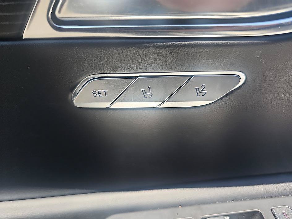 Used 2025 Bering Blue Genesis 3.5T image 11