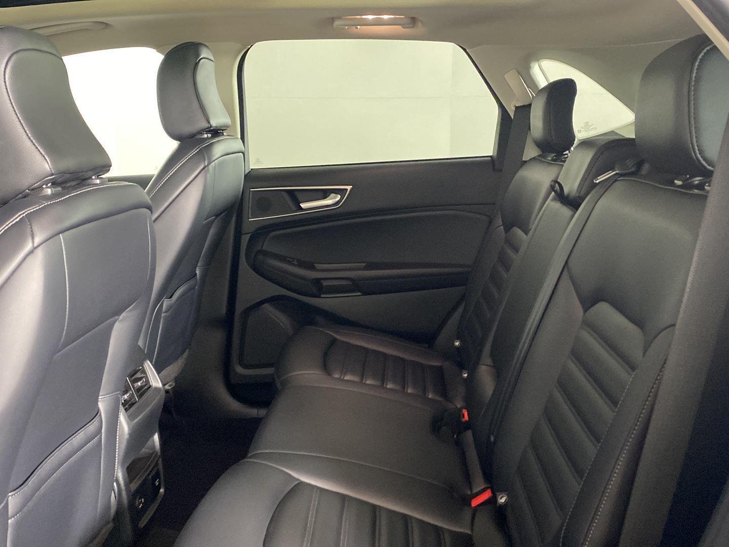 Used 2022 Blue Metallic Ford SEL image 17