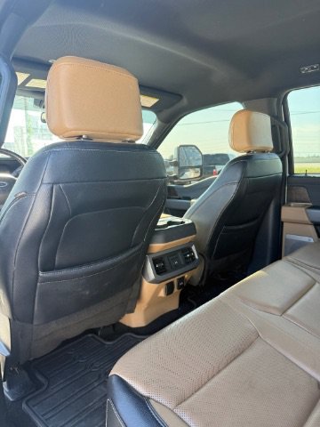 Used 2023 White Ford LARIAT image 19