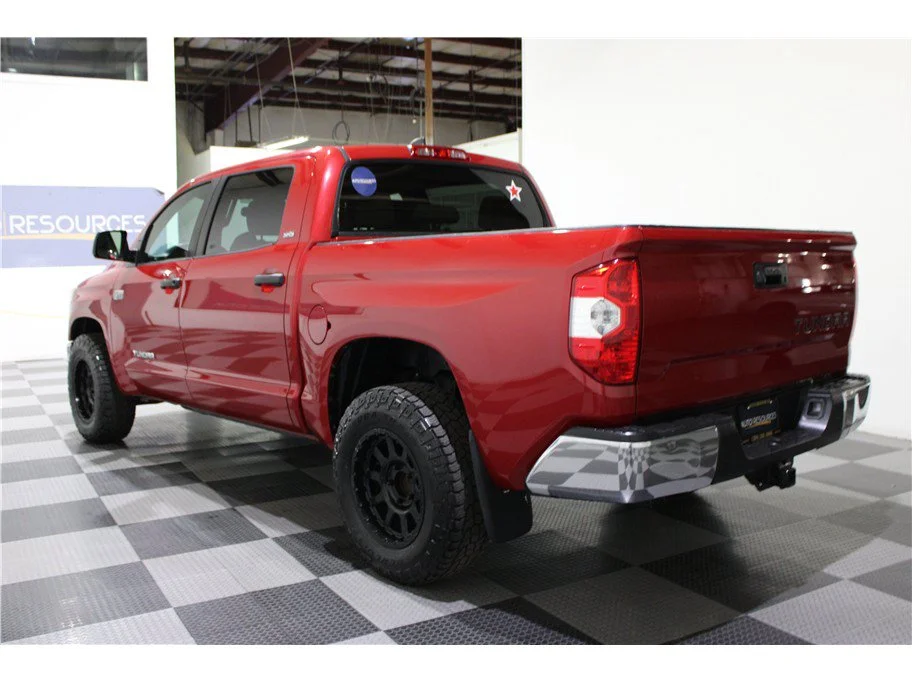 2021 Toyota Tundra SR5 - Photo 6