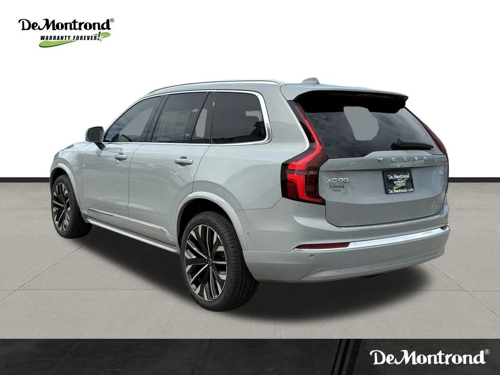 2026 Volvo XC90 Plus - Photo 6