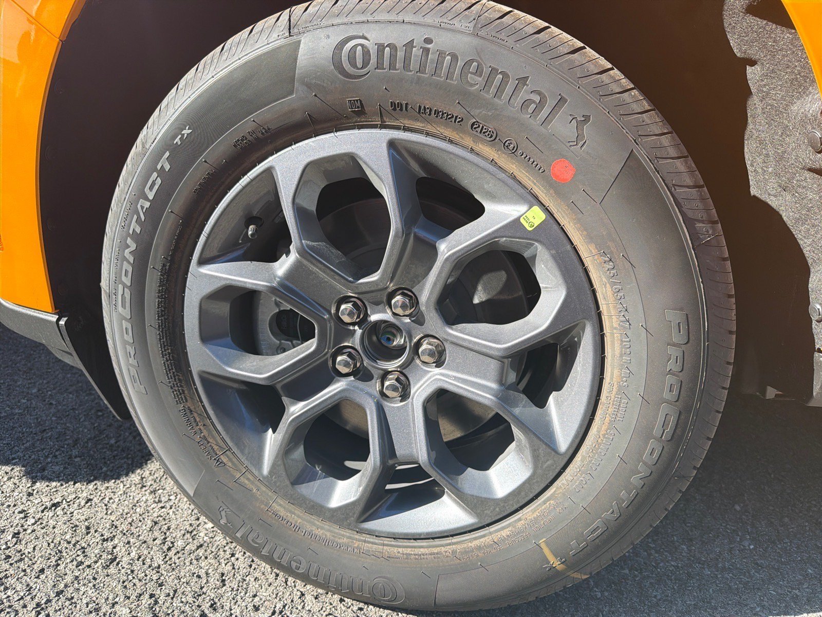 New 2026 Orange Fury Metallic Tri-Coat Ford XLT image 6