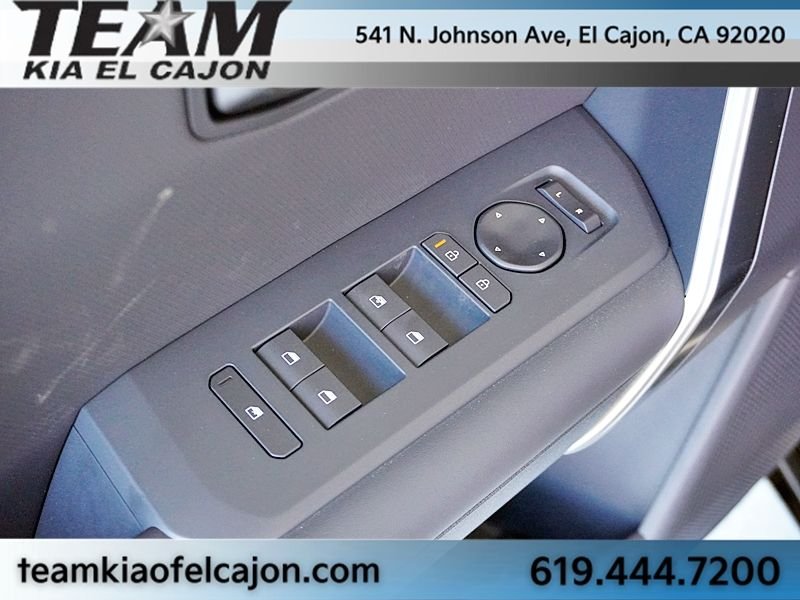 New 2027 Brown Kia X-Line S image 26