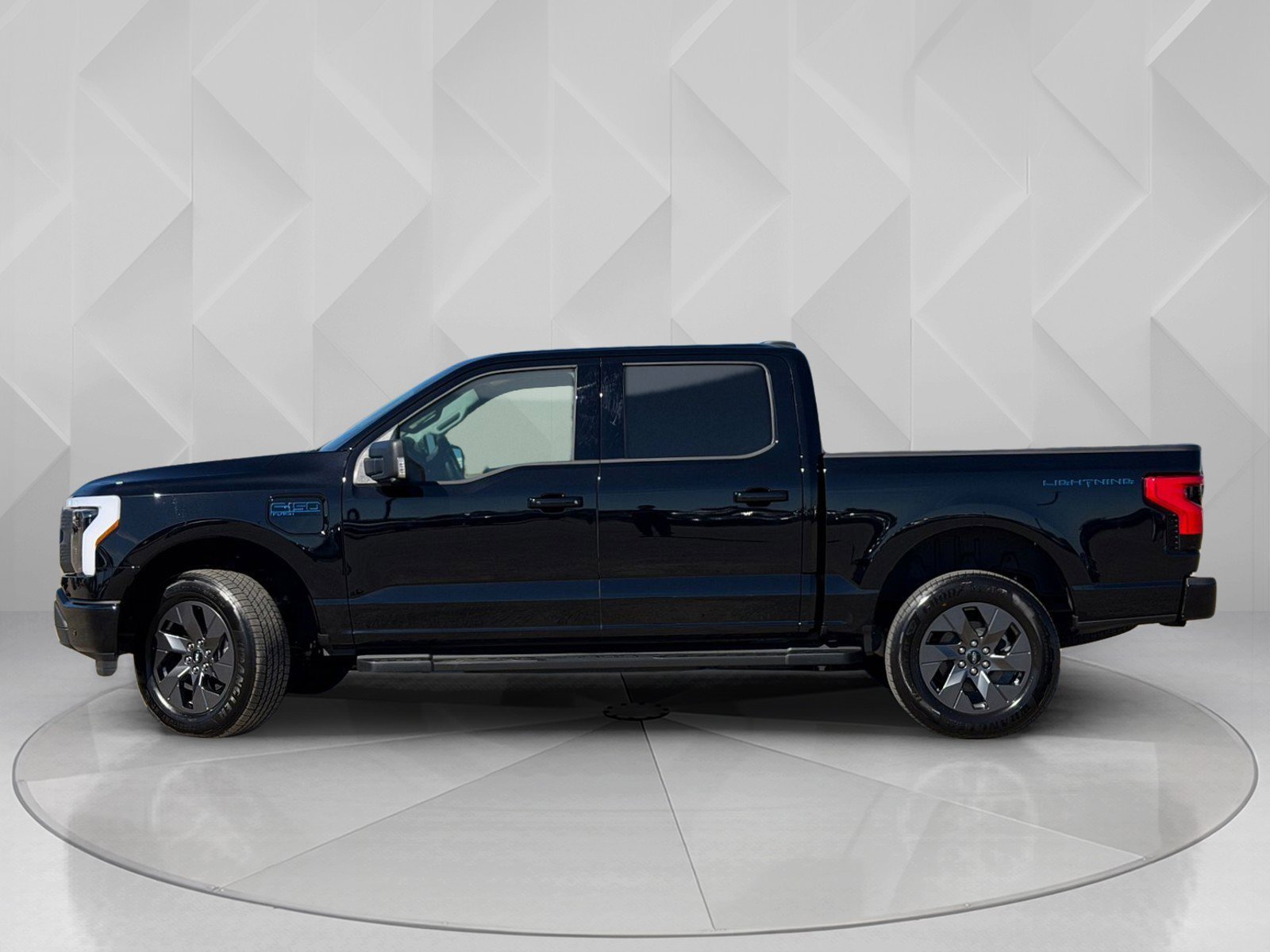 Used 2025 Ford F-150 Lightning Flash with VIN 1FT6W3LU2SWG29882 for sale in Stockton, CA