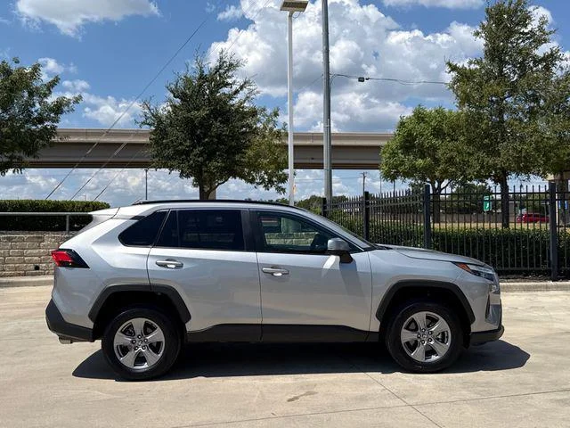 Certified Used 2025 SILVER SKY METALLIC Toyota XLE image 7