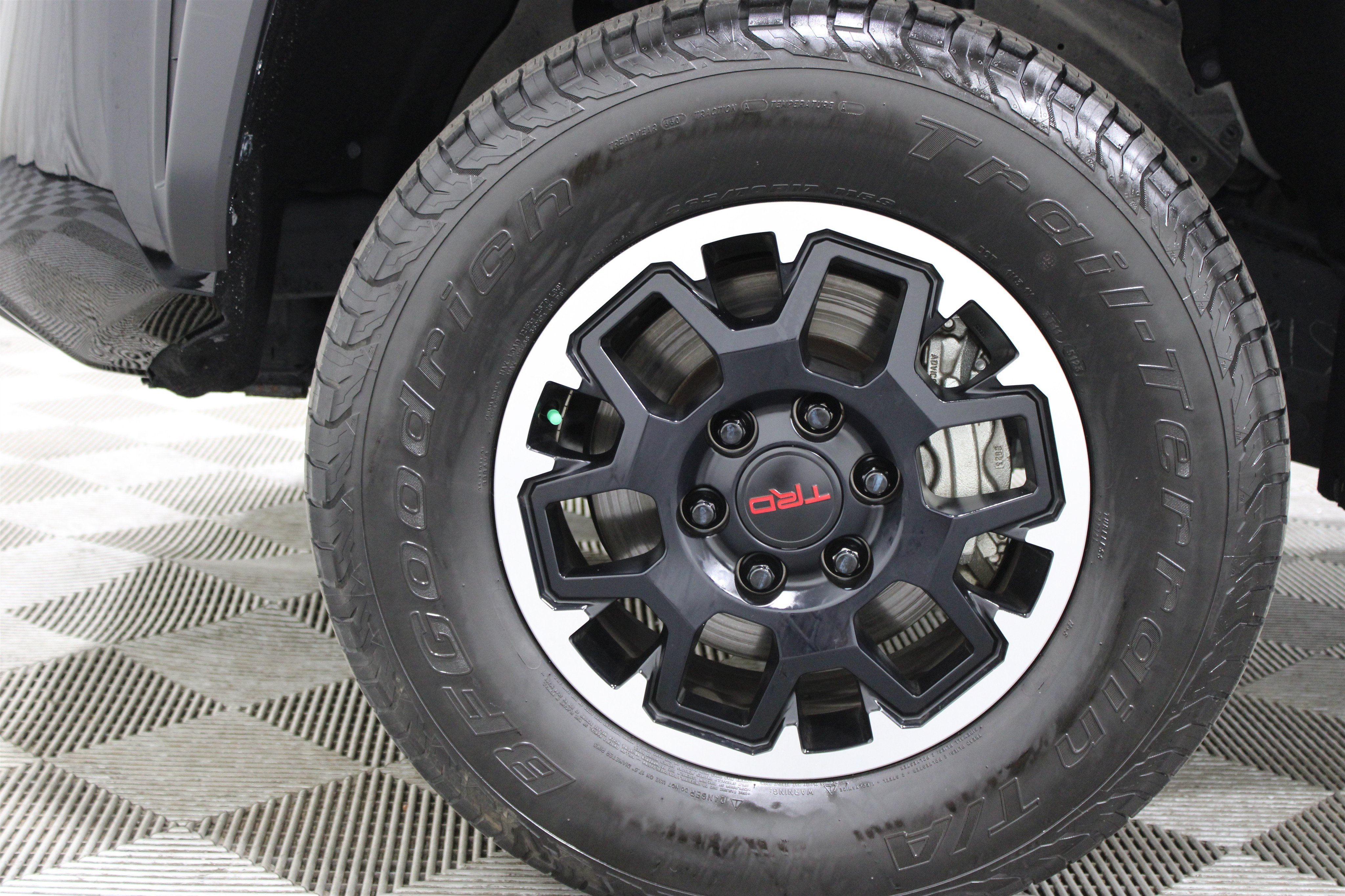 2024 Toyota Tacoma TRD Off Road - Photo 40