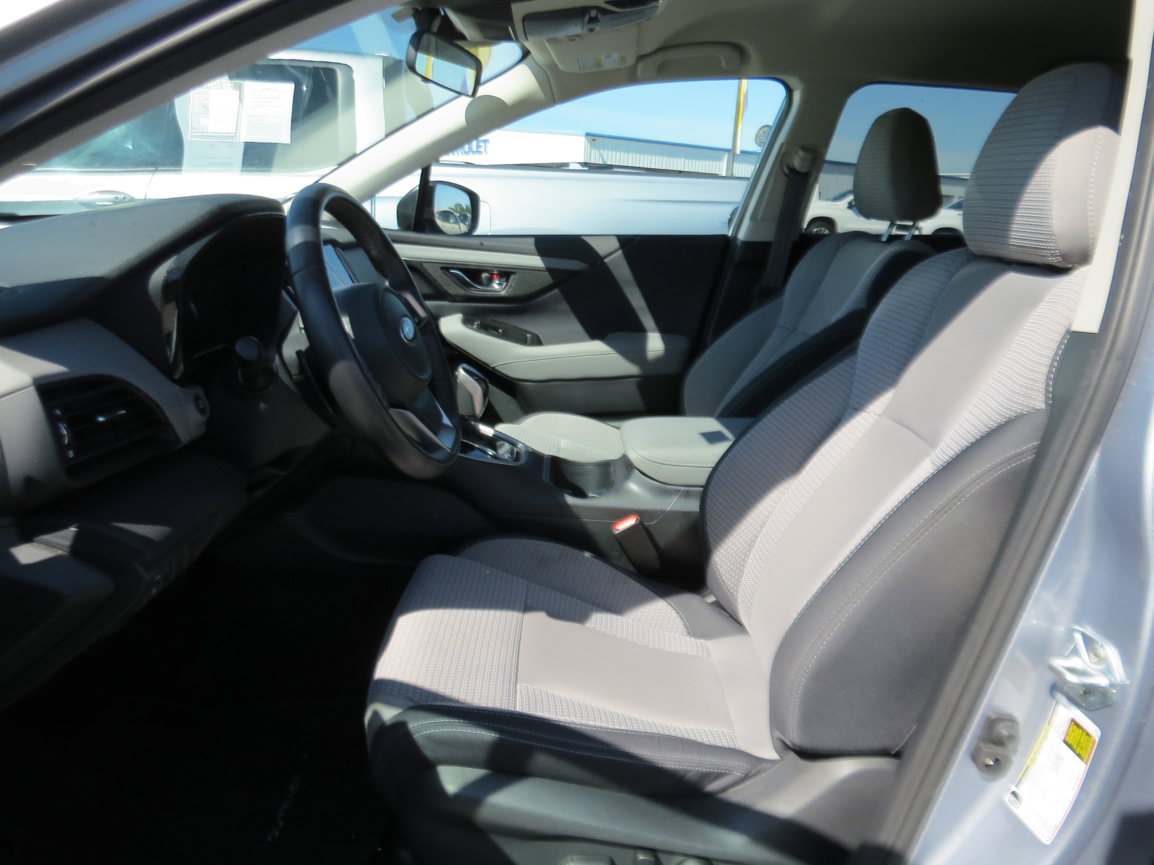 Used 2023 Ice Silver Metallic Subaru Premium image 13