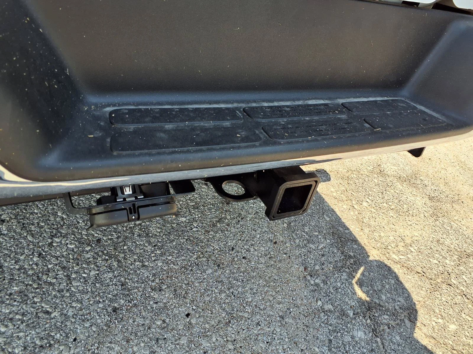 New 2026 Summit White GMC Work Van image 19